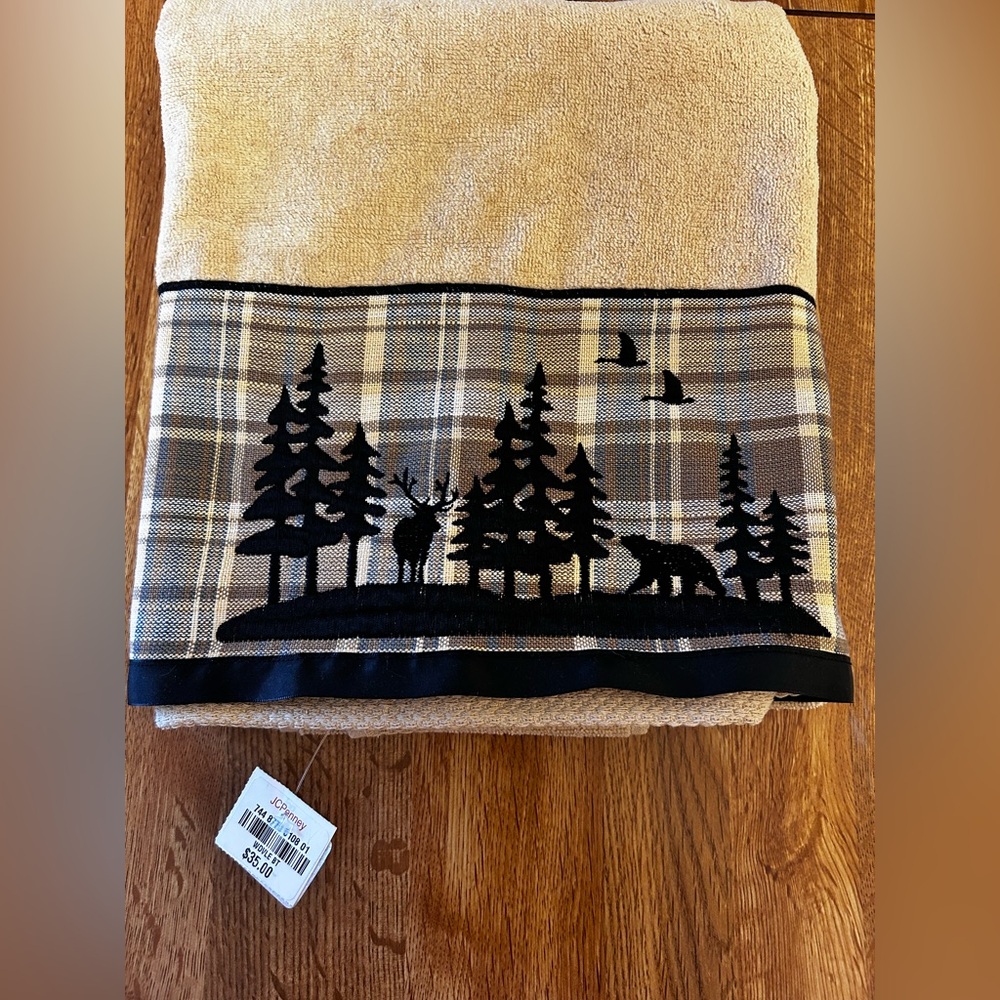 Avanti‎ Woodville Plaid Border Cotton Bath Towel Beige outdoor scene rare NWT